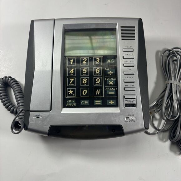 Innovage LCD Touch Panel Phone Caller ID Speakerphone Calculator Corded Home - Picture 9 of 11